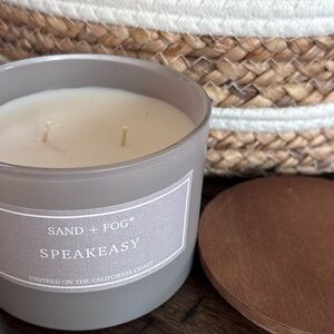 Sand + Fog Speakeasy Candle - Cream and Gray